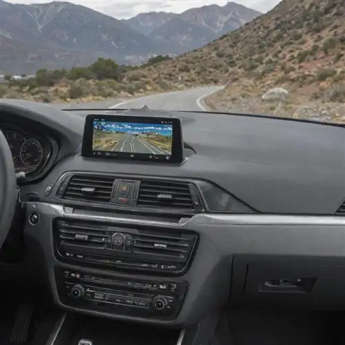 ConnectedDrive Infotainment System